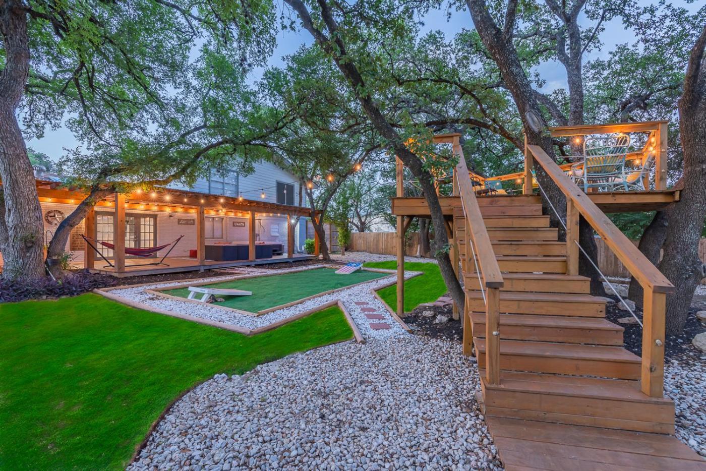 Luxurious Home With Hot Tub & Tree Deck By 6Flags San Antonio Ngoại thất bức ảnh