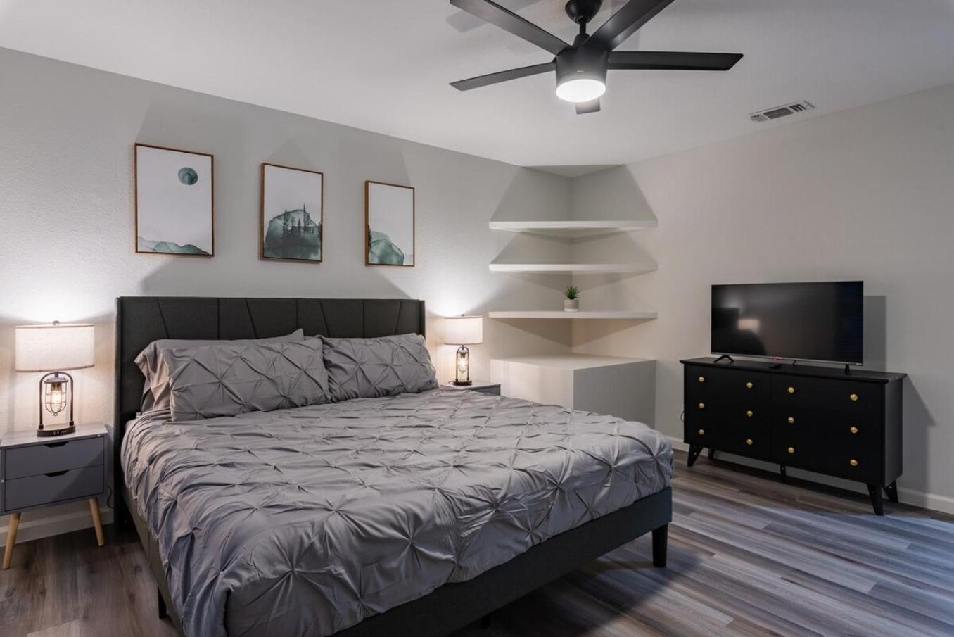 Luxurious Home With Hot Tub & Tree Deck By 6Flags San Antonio Ngoại thất bức ảnh