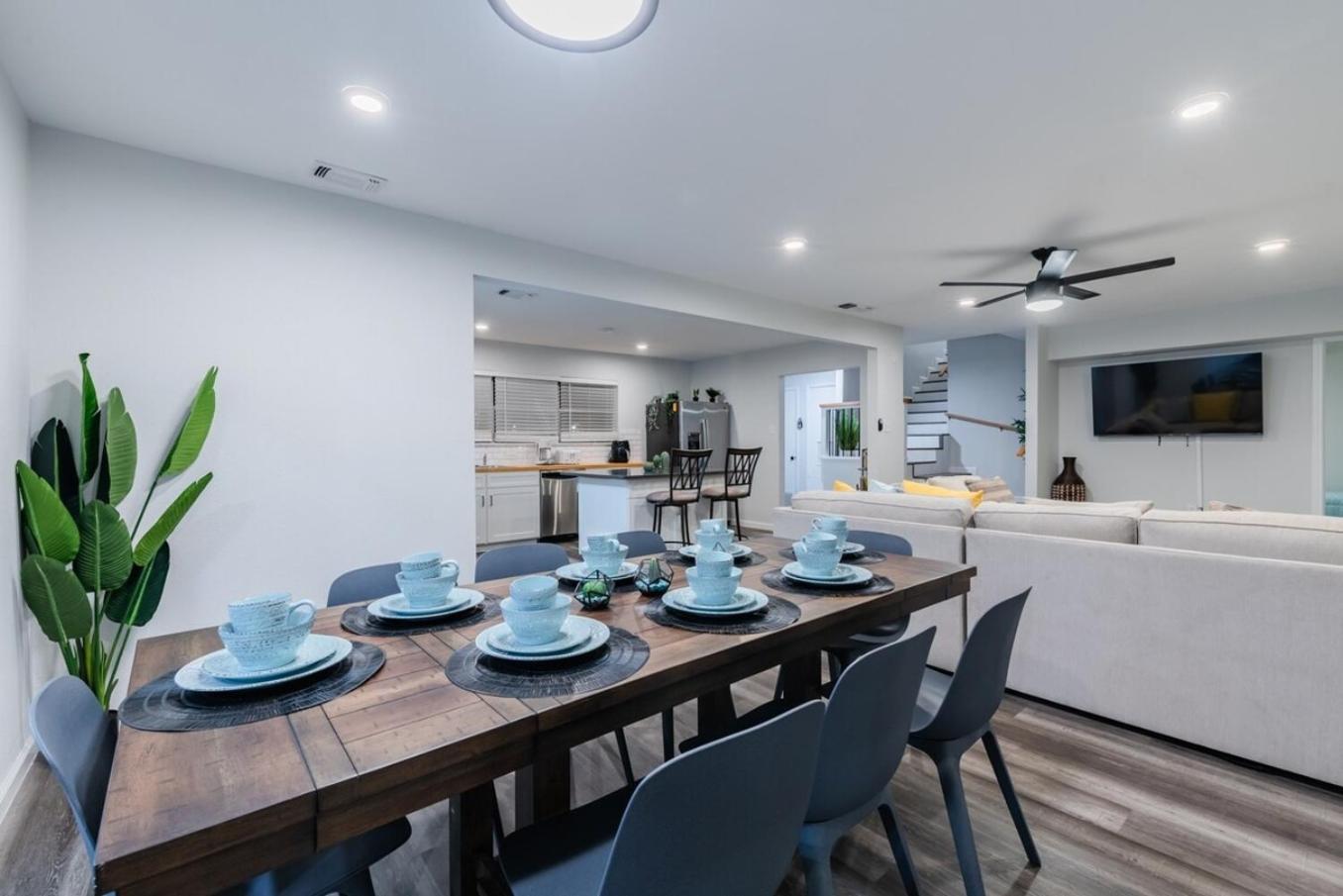 Luxurious Home With Hot Tub & Tree Deck By 6Flags San Antonio Ngoại thất bức ảnh